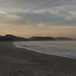 Casa Completa A Menos De 200M Da Praia